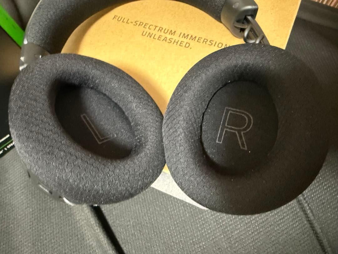 Razer Kraken V4 ゲーミング　ヘッドセット ヘッドホン