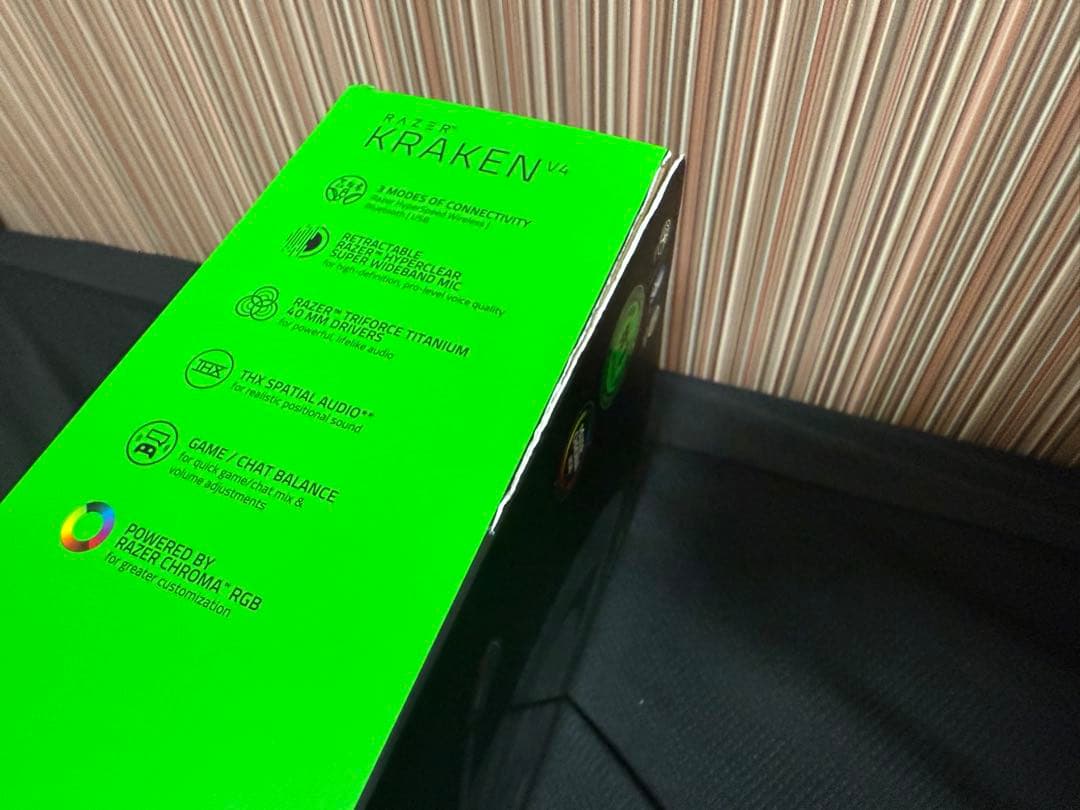 Razer Kraken V4 ゲーミング　ヘッドセット ヘッドホン