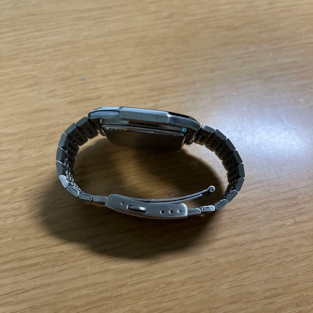 CASIO A1100 カシオ　デジタル　腕時計 シルバー