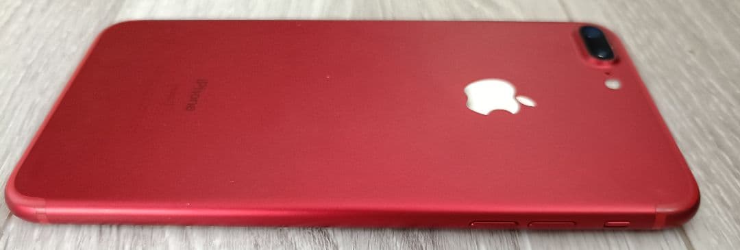 【美品】iPhone7 Plus 128GB SIMフリーバッテリー100%