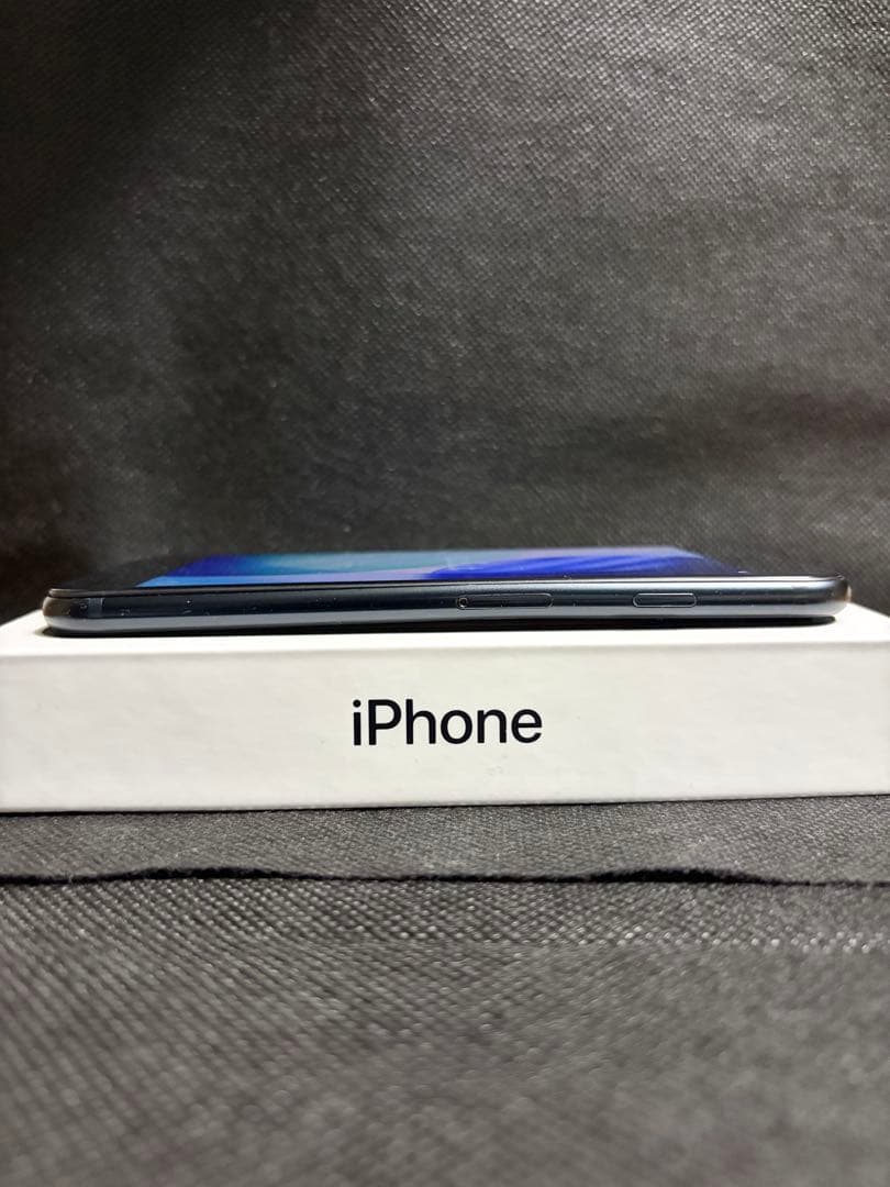 iPhone SE3 256GB ミッドナイト　AirPods Pro セット