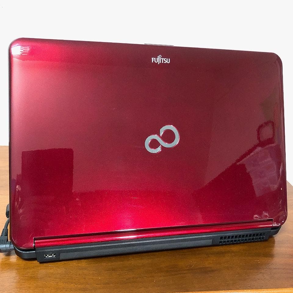 168 富士通 赤 ノートPC 初心者用ガイド本付