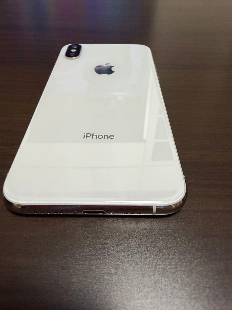 iPhone XS 64GB 本体 SIMフリー バッテリー78% 初期化済み