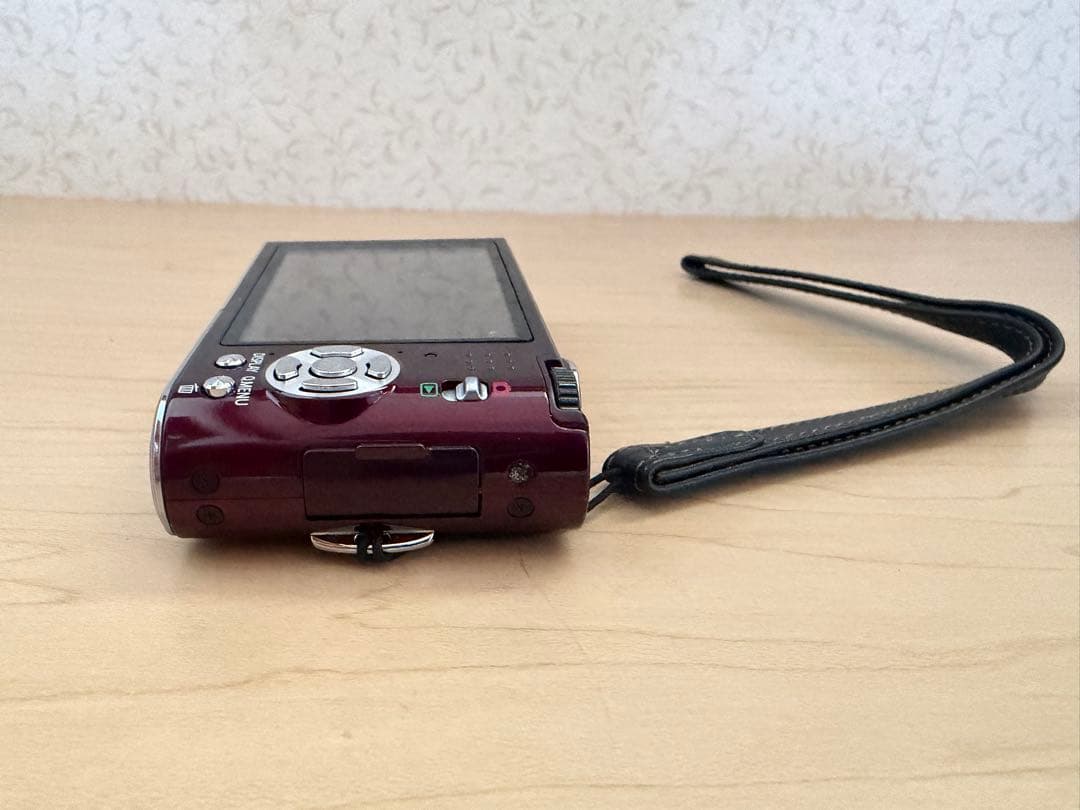 Panasonic LUMIX デジタルカメラ ワインレッド　DMC-FX60