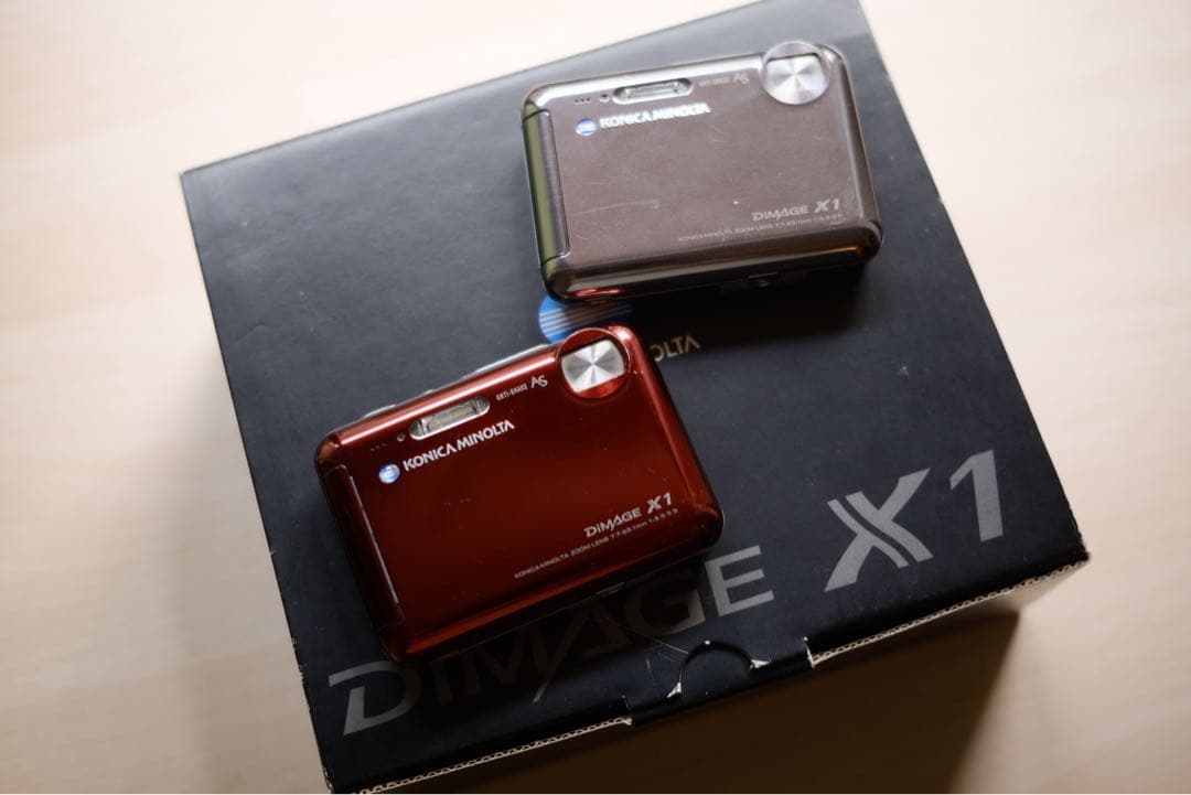オールドデジカメ　コニカミノルタ Dimage X1 2台セット