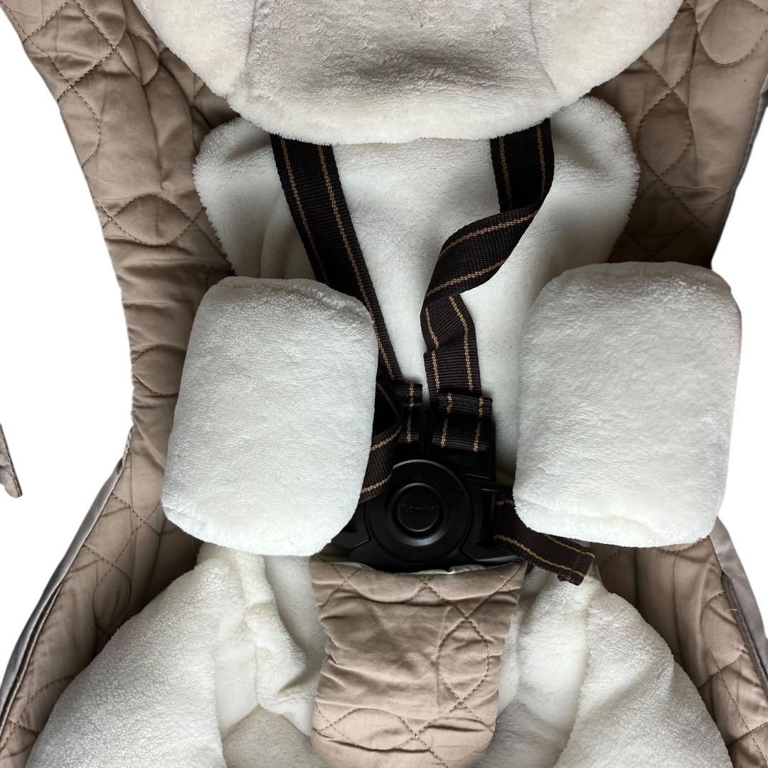 コンビ combi ネムリラ　AUTO SWING　ダッコプラス エッグショック