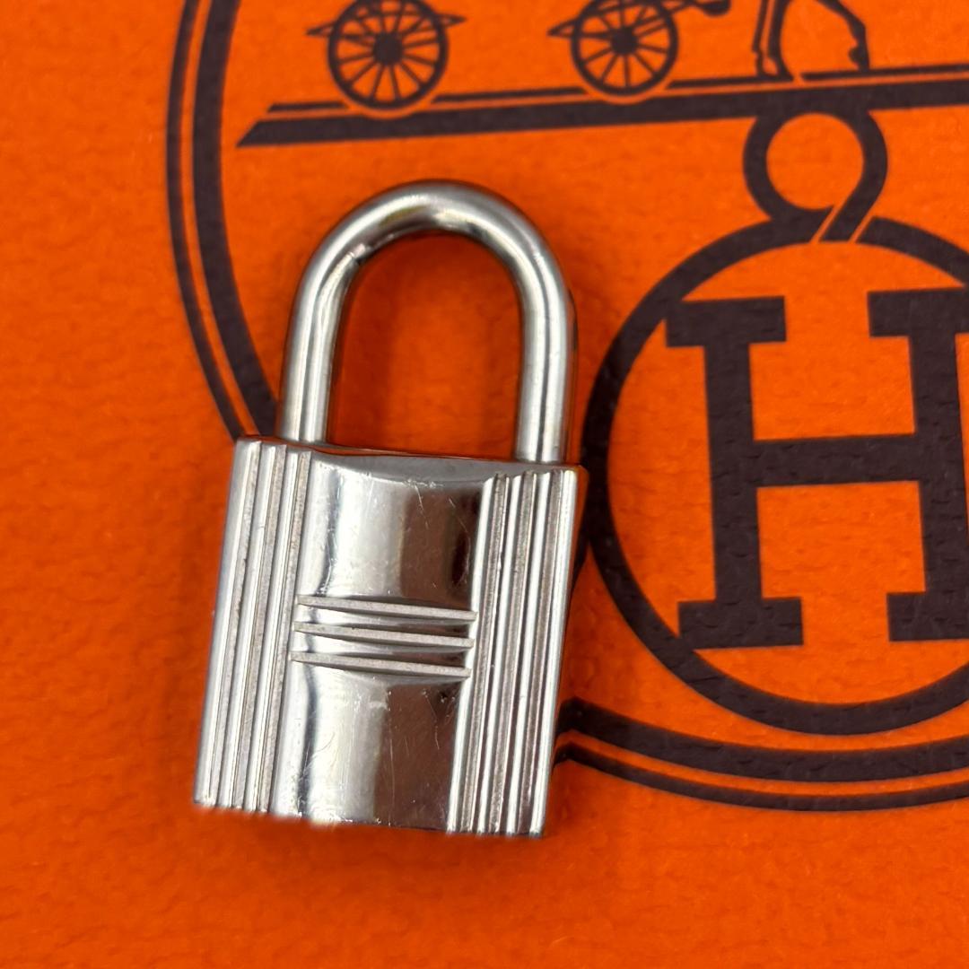 エルメス HERMES カデナ/南京錠 鍵セット No.121 シルバー 美品