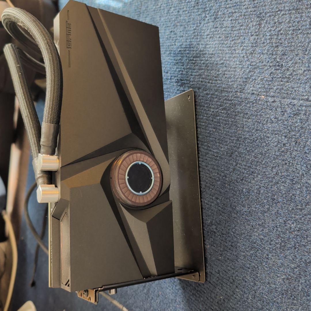 Colorful iGame GeForce RTX 3070 水冷モデル