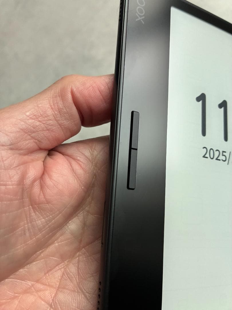 Boox page E-ink 7インチタブレット