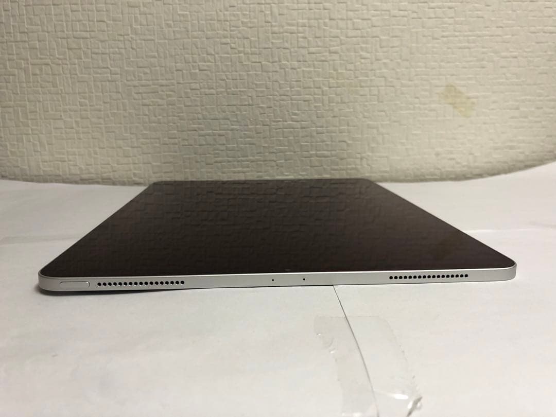 iPad Pro 12.9インチ（第3世代）Wi-Fiモデル 256GB N46