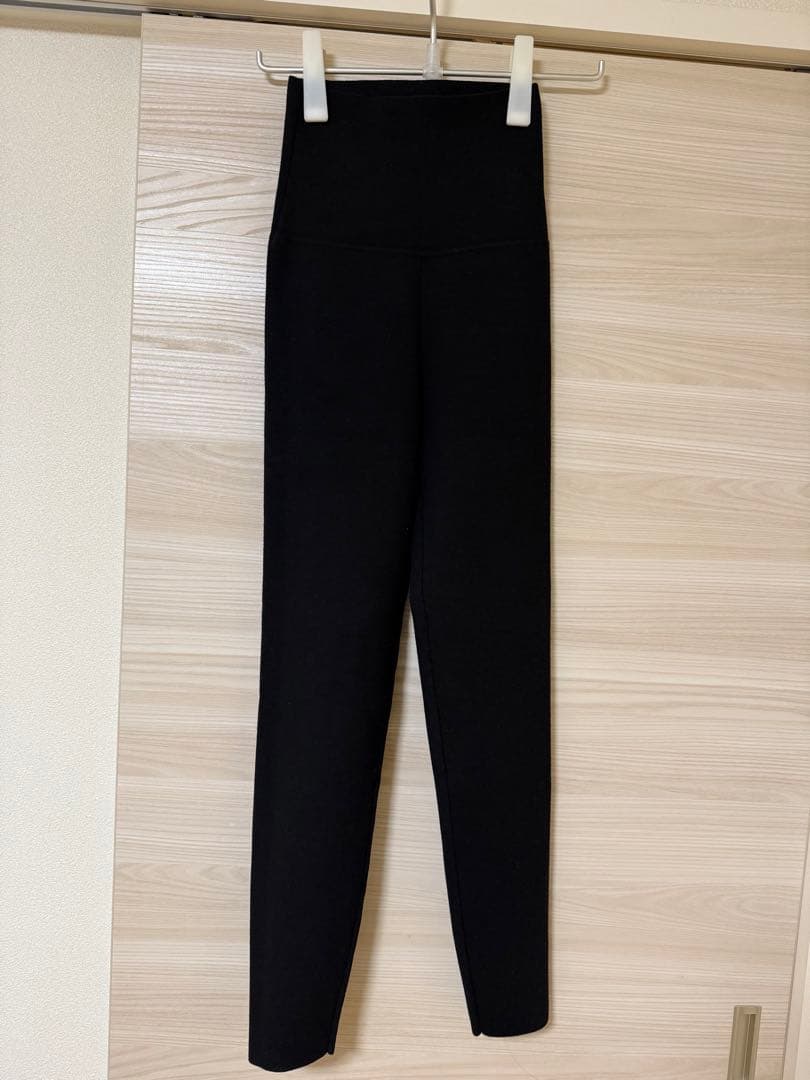 SHISHIKUI ブラック ハイウエストレギンス