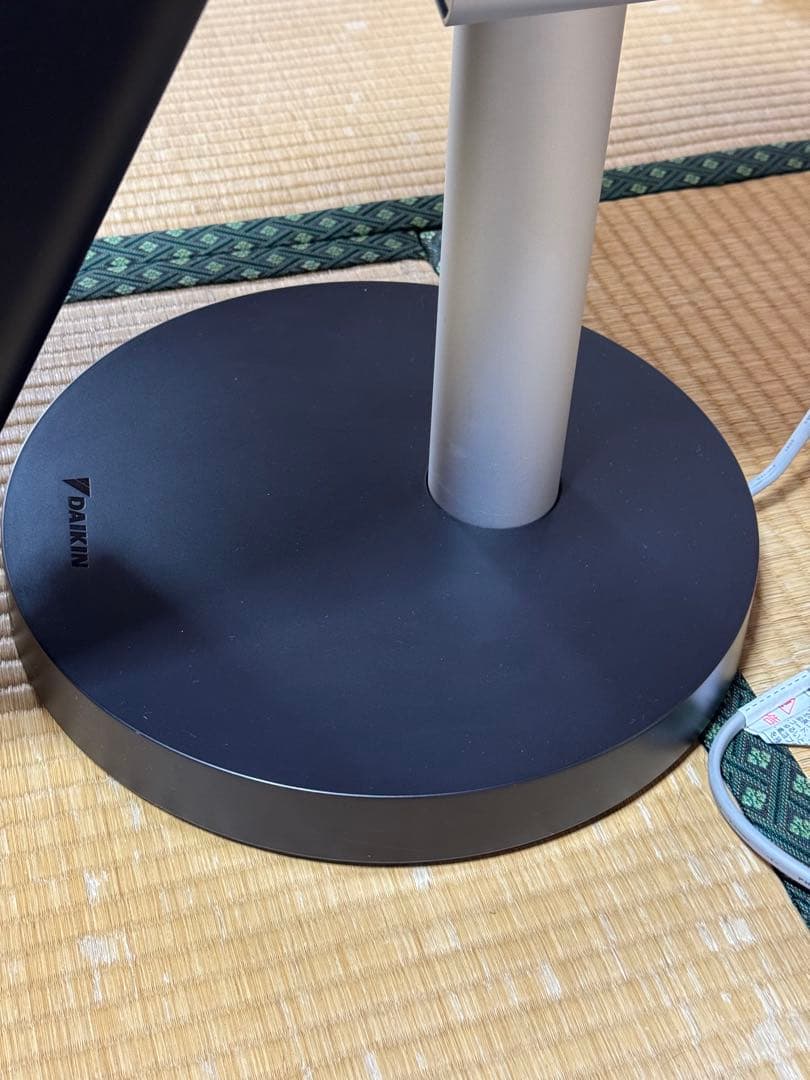 O*n様 ダイキン 遠赤外線暖房機 セラムヒート 2021年 ERFT11 YS