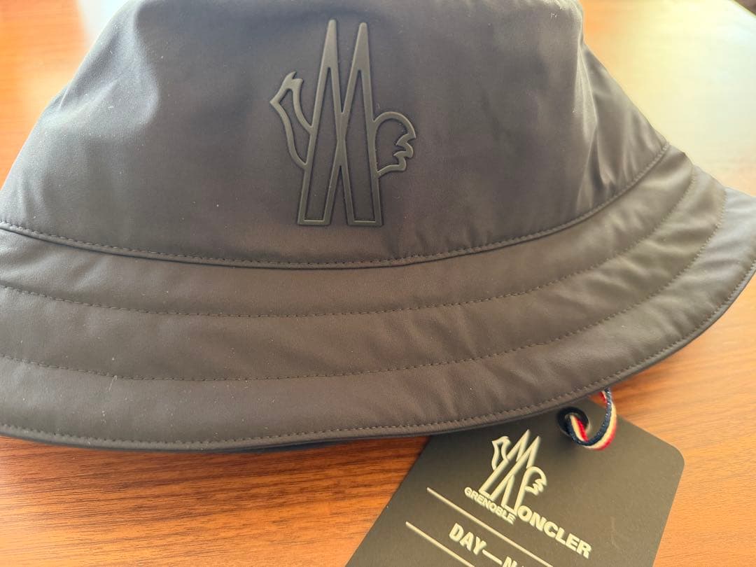 MONCLER GRENOBLE モンクレールグルノーブル　帽子 バケットハット
