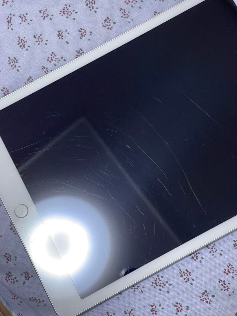 iPad 第8世代 10.2インチ 32GB WiFi モデル