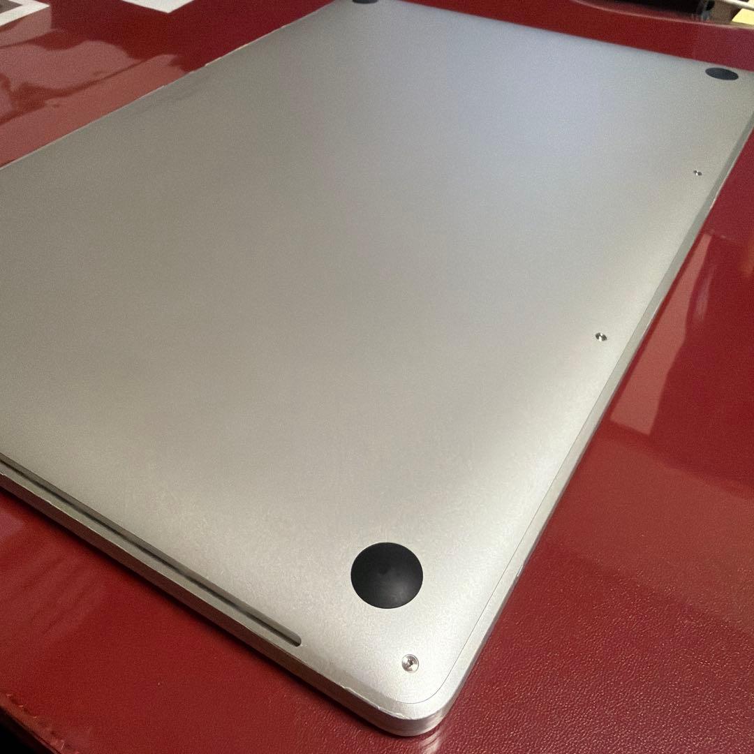 【美品】MacBook Pro 16 2TB i7 2019年（A2141）
