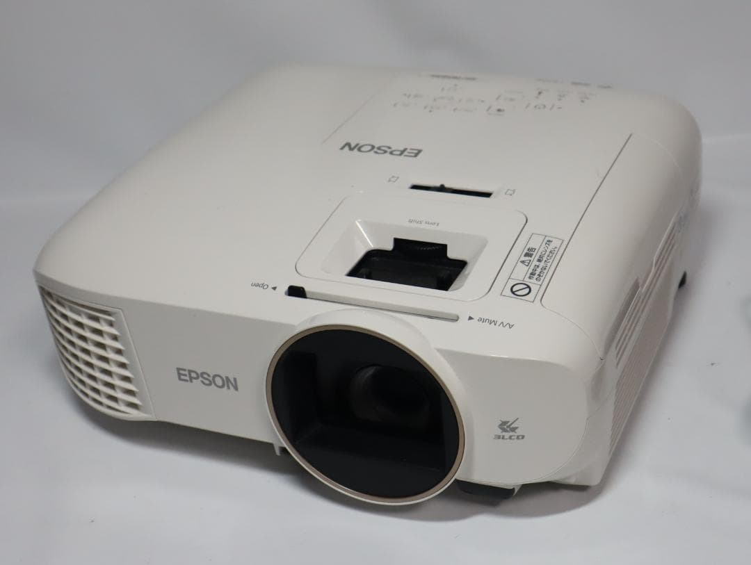 ランプ使用3時間 EPSON EH-TW5650 プロジェクター 動作保証美品