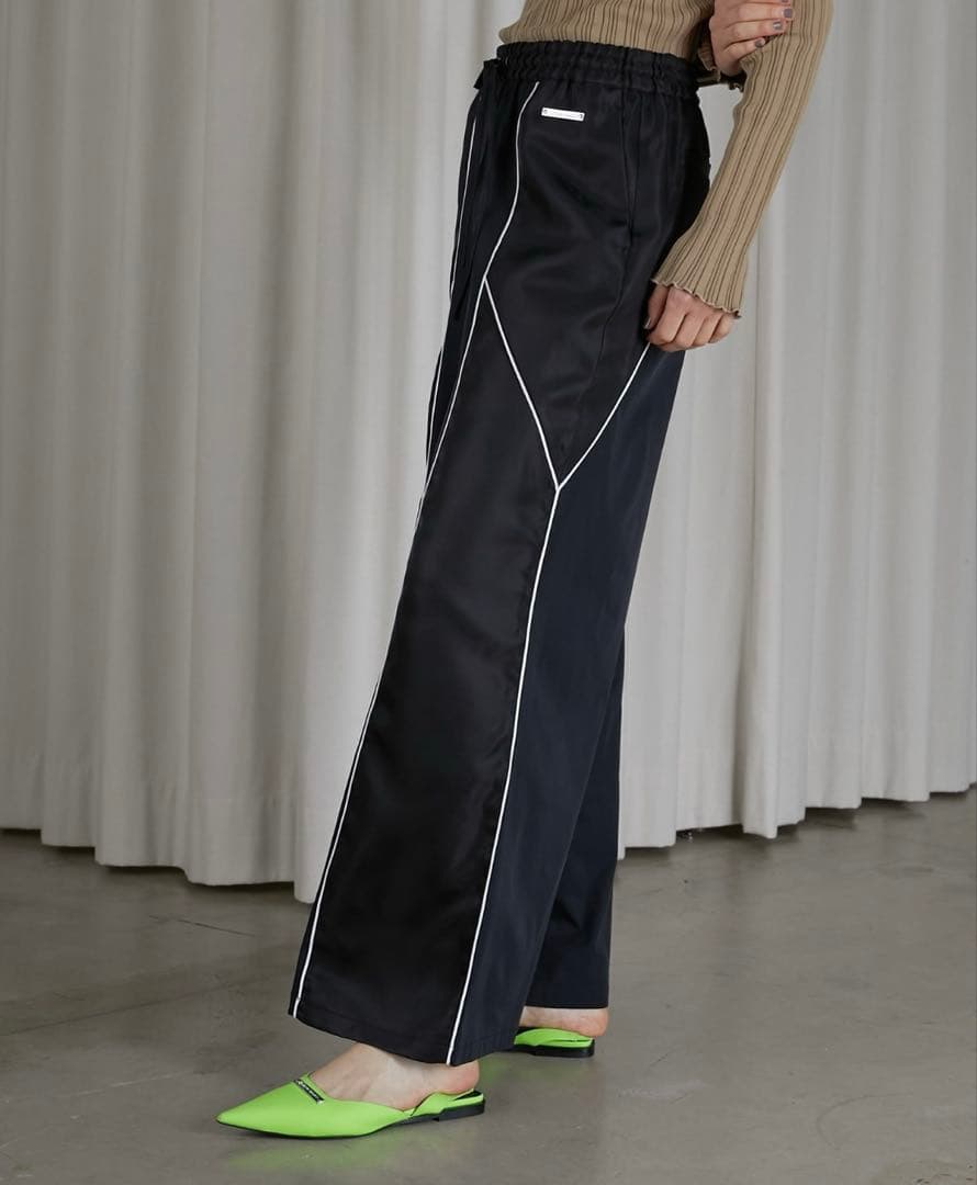 【未使用に近い美品】PRANK PROJECT サテントラックパンツ