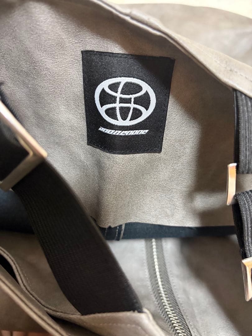 anonenone 謝謝レザーチャイナニッカポッカ