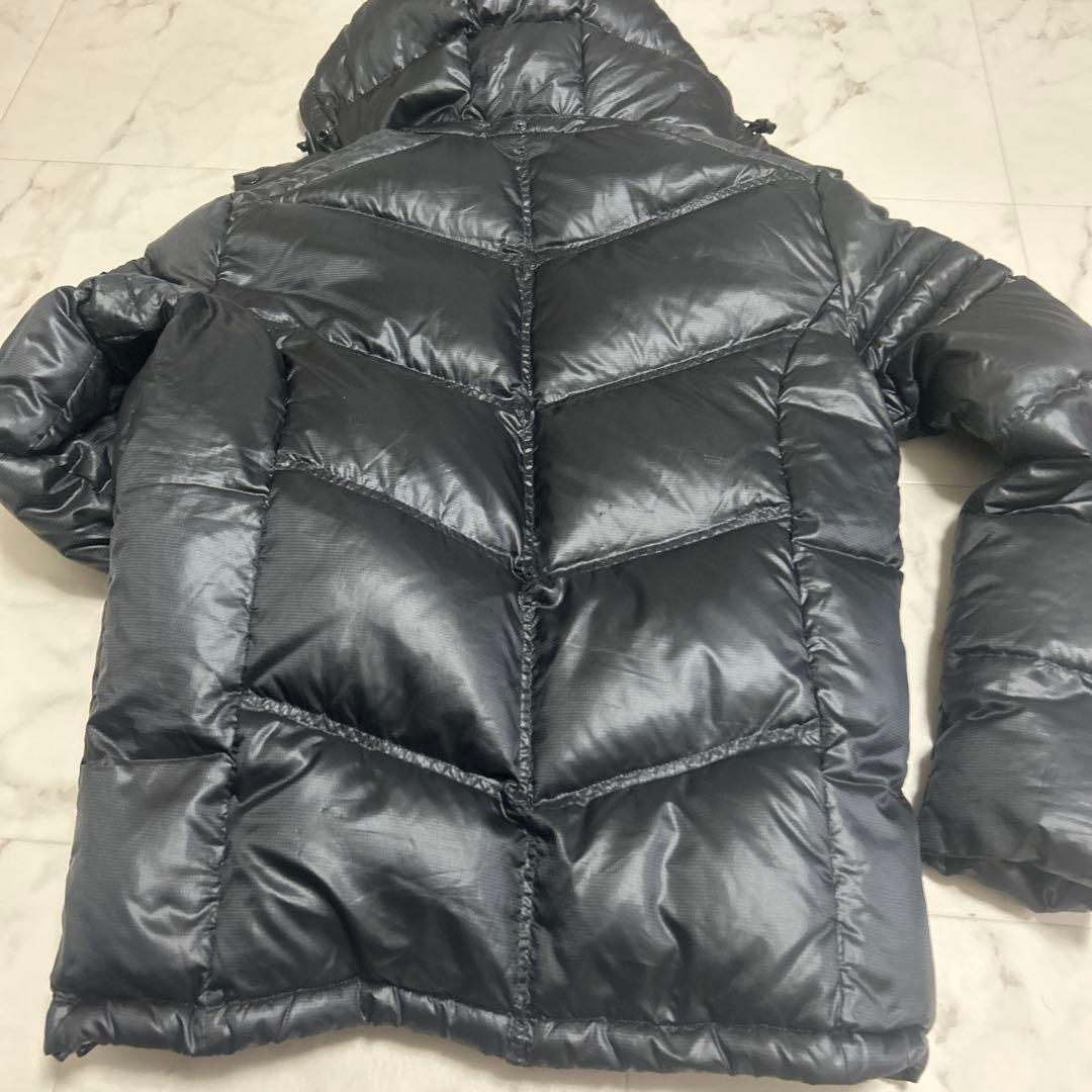 ARMANIダウンジャケット