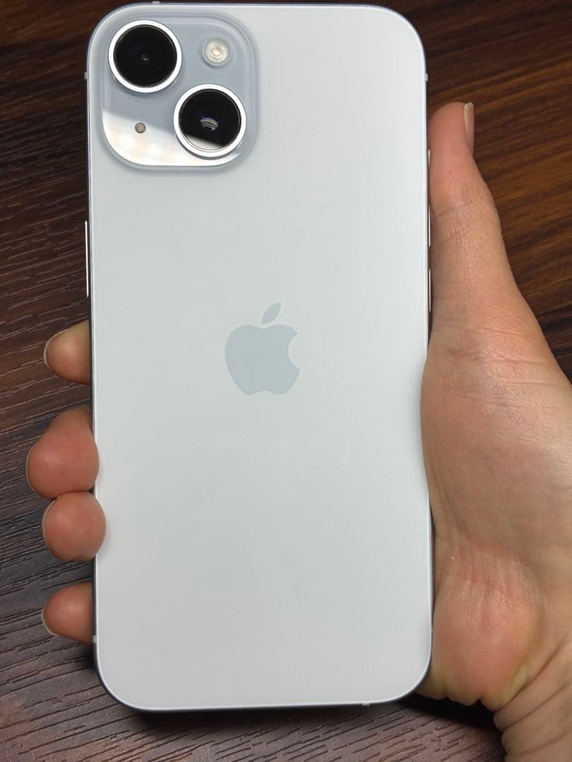 iPhone15本体/256GB/ブルー/バッテリー84%