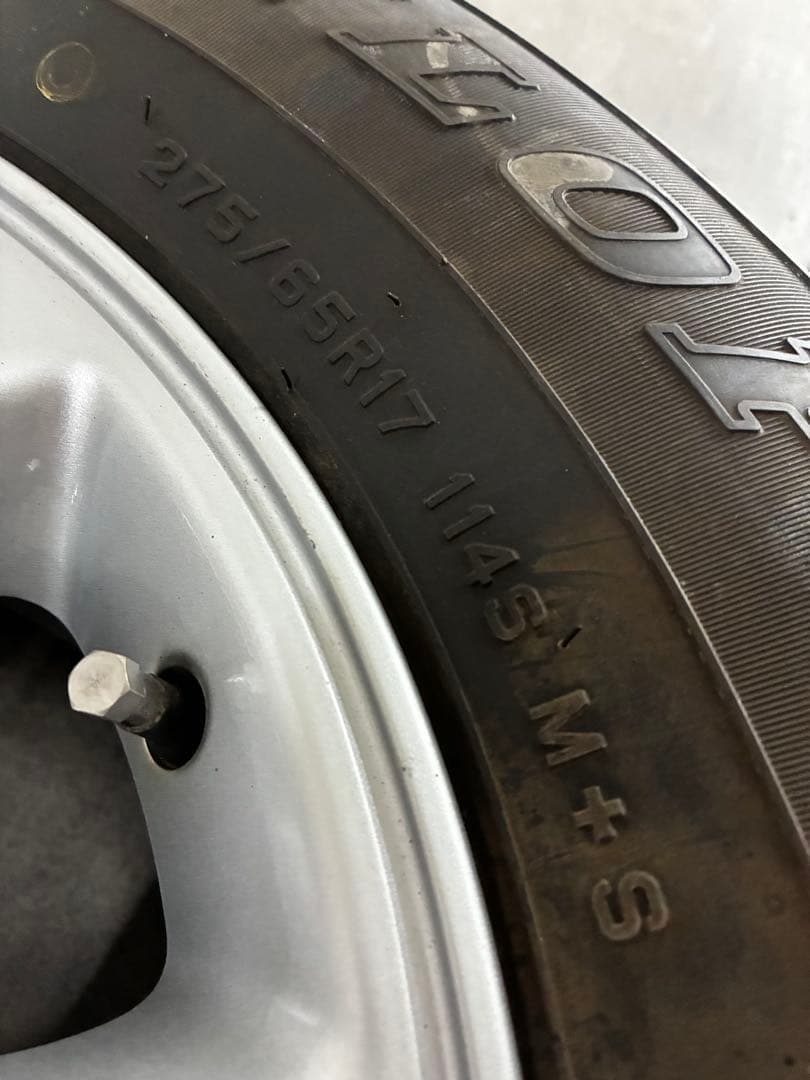 ランクル100 トヨタ純正　タイヤホイールセット 17インチ　ダンロップ