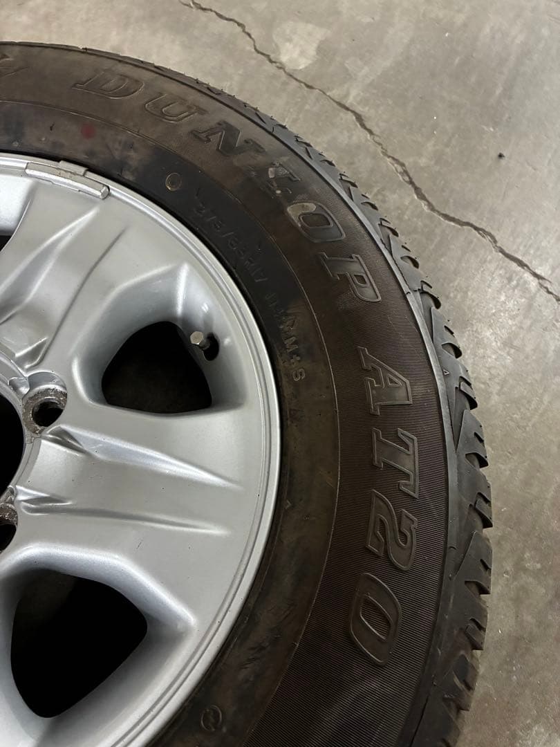 ランクル100 トヨタ純正　タイヤホイールセット 17インチ　ダンロップ