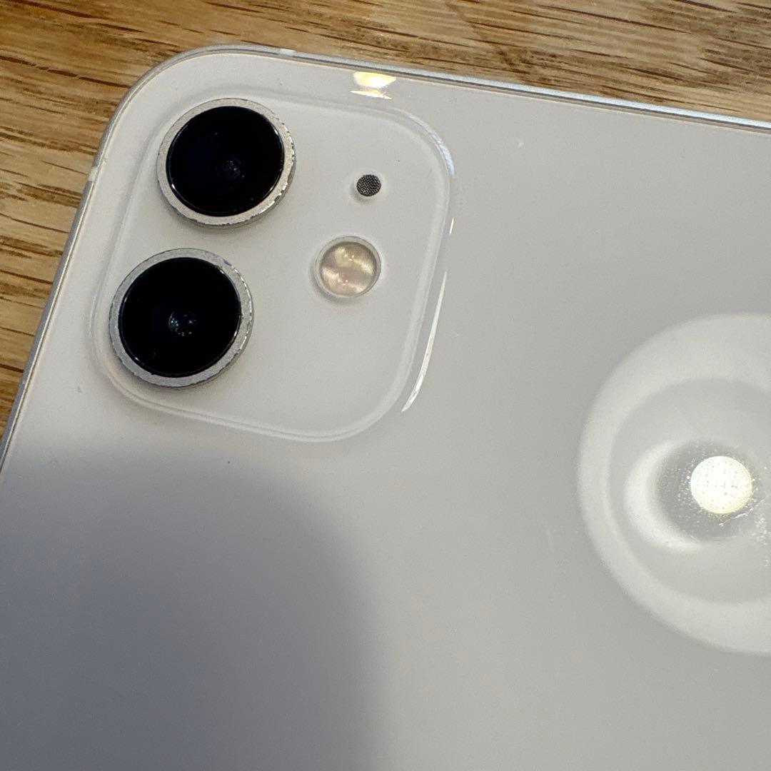 Apple iPhone 12 ホワイト　SIMフリー　128GB 本体