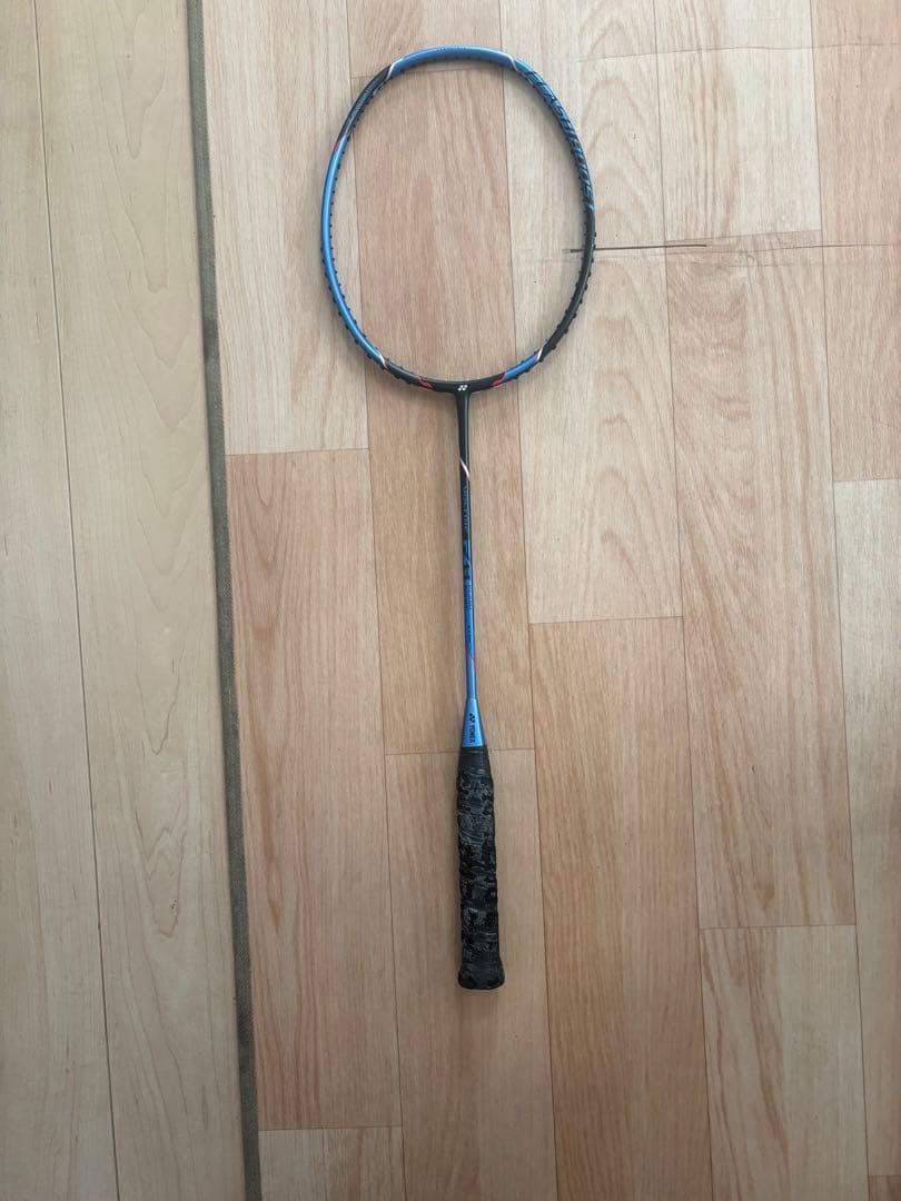バドミントンラケット ボルトリックFB
