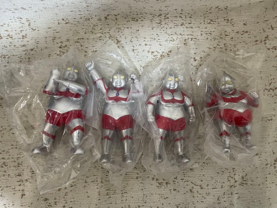 デブトラマン 4体コンプリートセット