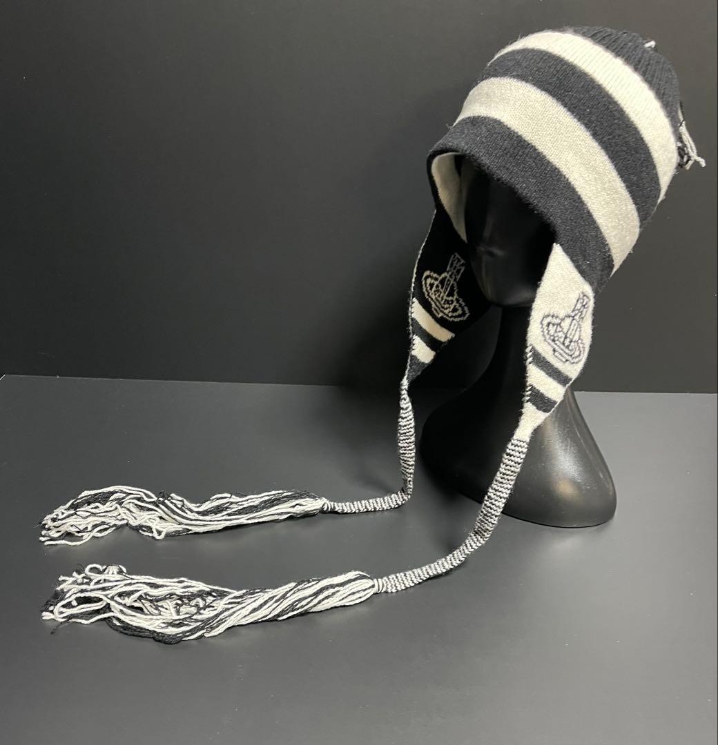 廃盤レア2022年復刻版★美品正規品ヴィヴィアン耳当て付きニット帽 黒白NANA