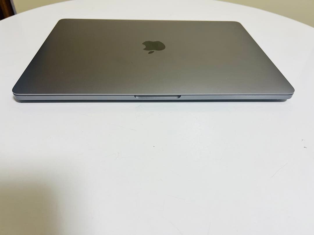 MacBook本体 Macbook Pro 2020 Core i7/16GB/1TB