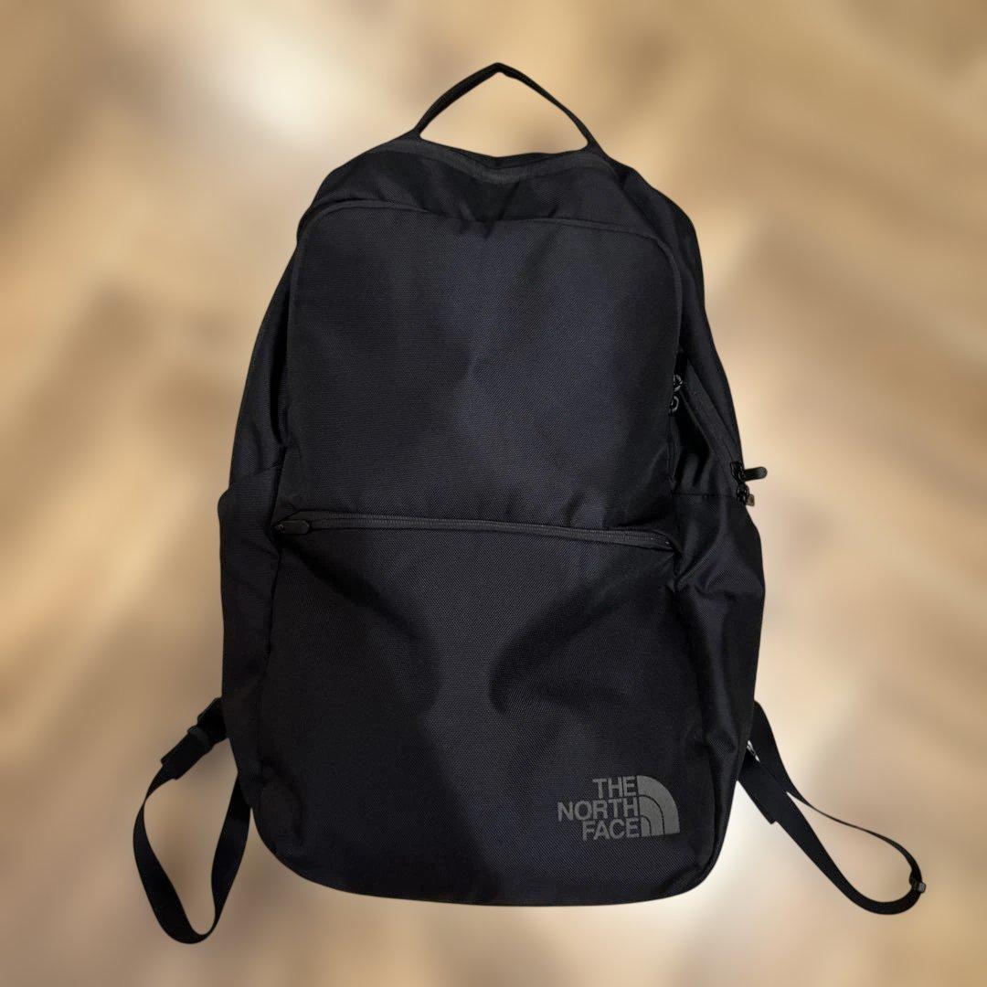 【美品】ノースフェイス シャトルデイパック ブラック