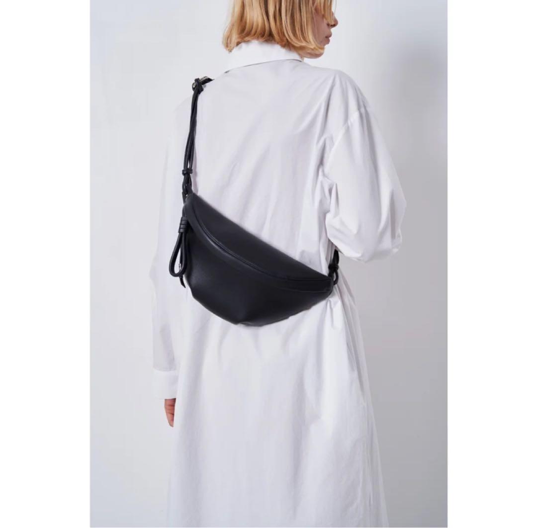 新品未使用品 TOV ドーヴ BUFF BODY ボディバッグ ショルダーバッグ