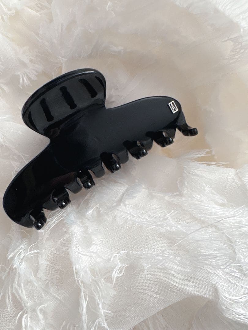 新品未使用ALEXANDRE DE PARIS ブラック ヘアクリップ☆シンプル