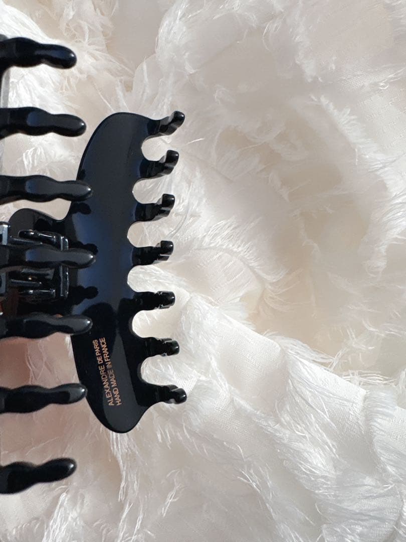 新品未使用ALEXANDRE DE PARIS ブラック ヘアクリップ☆シンプル