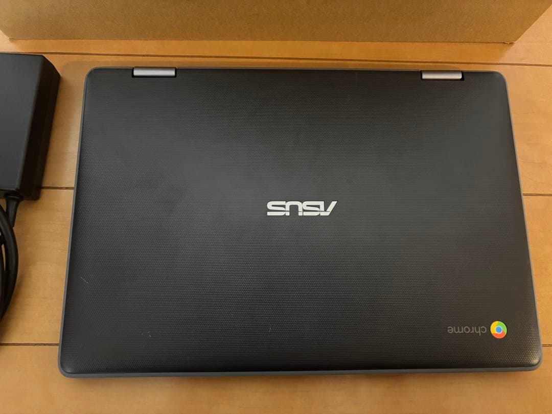 Chromebook本体 ASUS Chromebook C214M