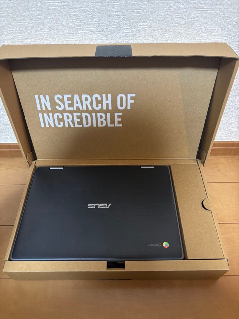 Chromebook本体 ASUS Chromebook C214M