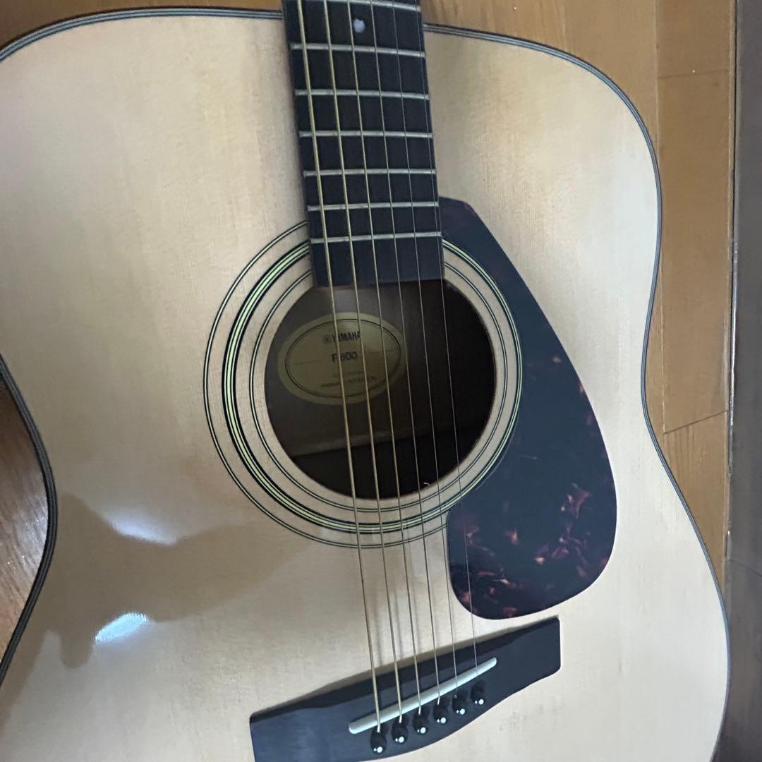 【初心者用グッズ付】アコースティックギター　YAMAHA F600