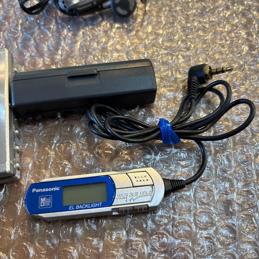 パナソニック　シルバー　ポータブルMDプレーヤー　MDウォークマン