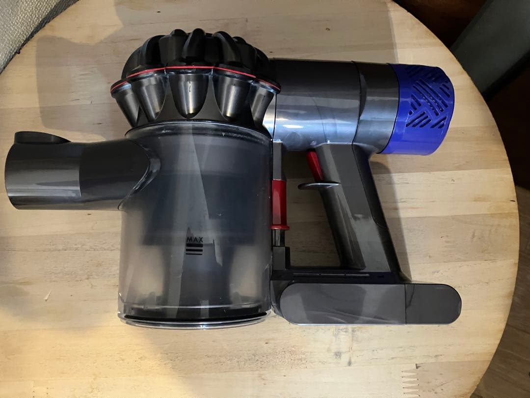 ダイソン V6 内部分解清掃済み 掃除機