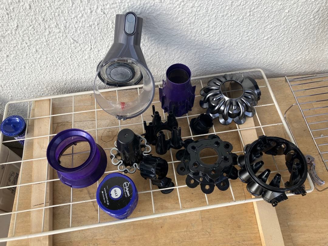 ダイソン V6 内部分解清掃済み 掃除機