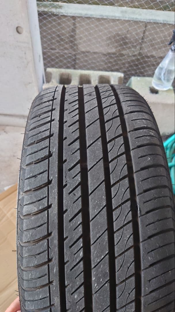 コズミックベネルディ20インチ 114.3mm5H 値下げ。送料込みは五万円。