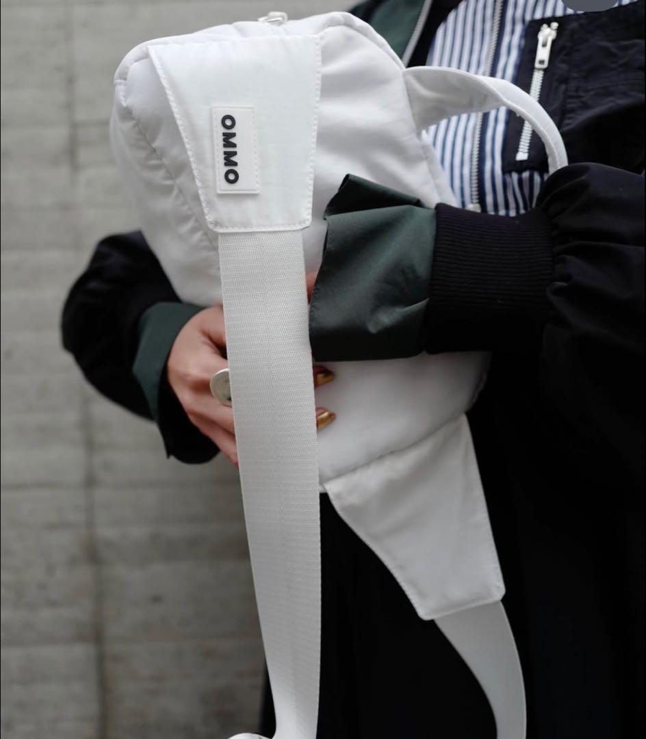 OMMO人気完売ボディバッグ⭐︎新品未使用