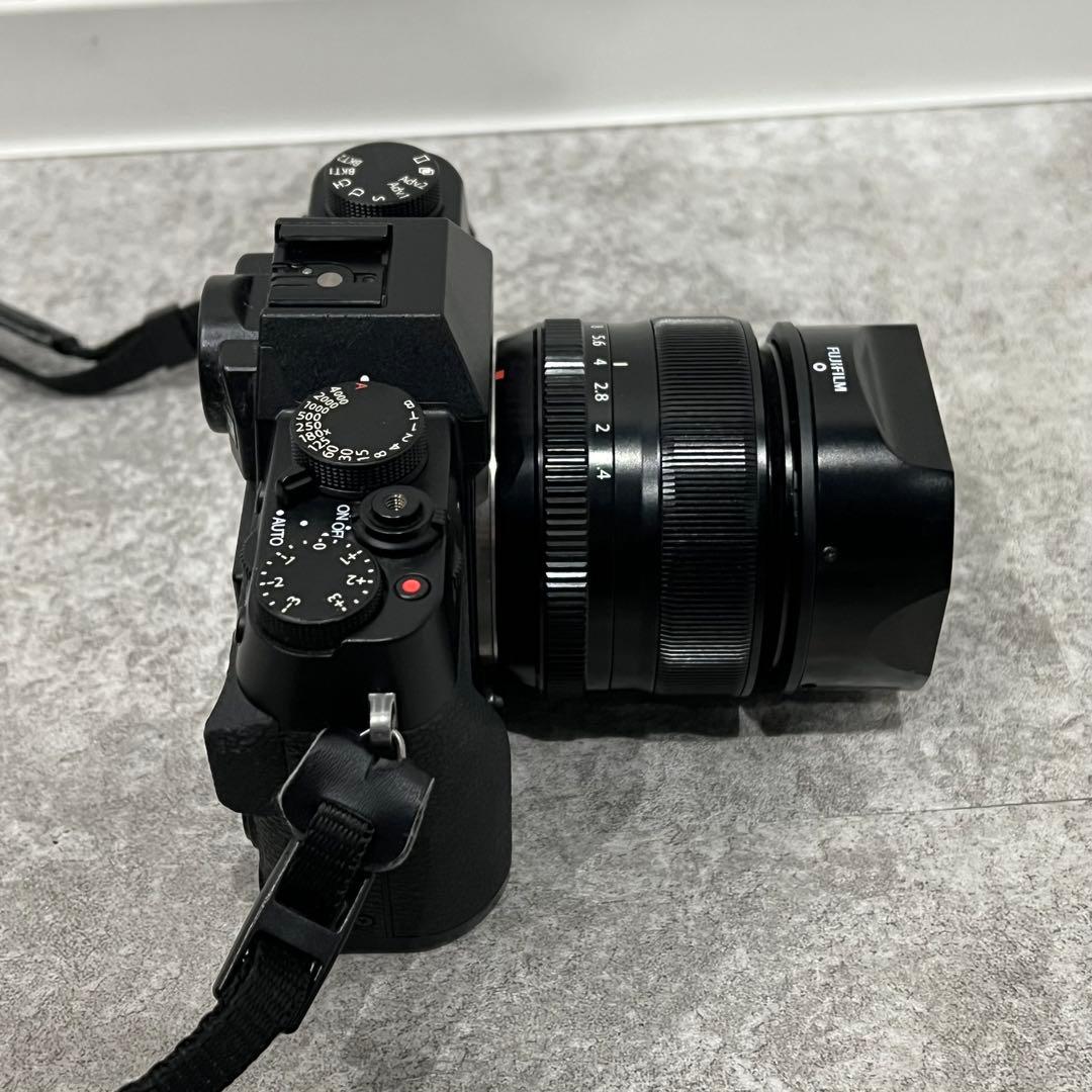 美品 Fujifilm X-T10 ミラーレスカメラ フジノンレンズ XF35