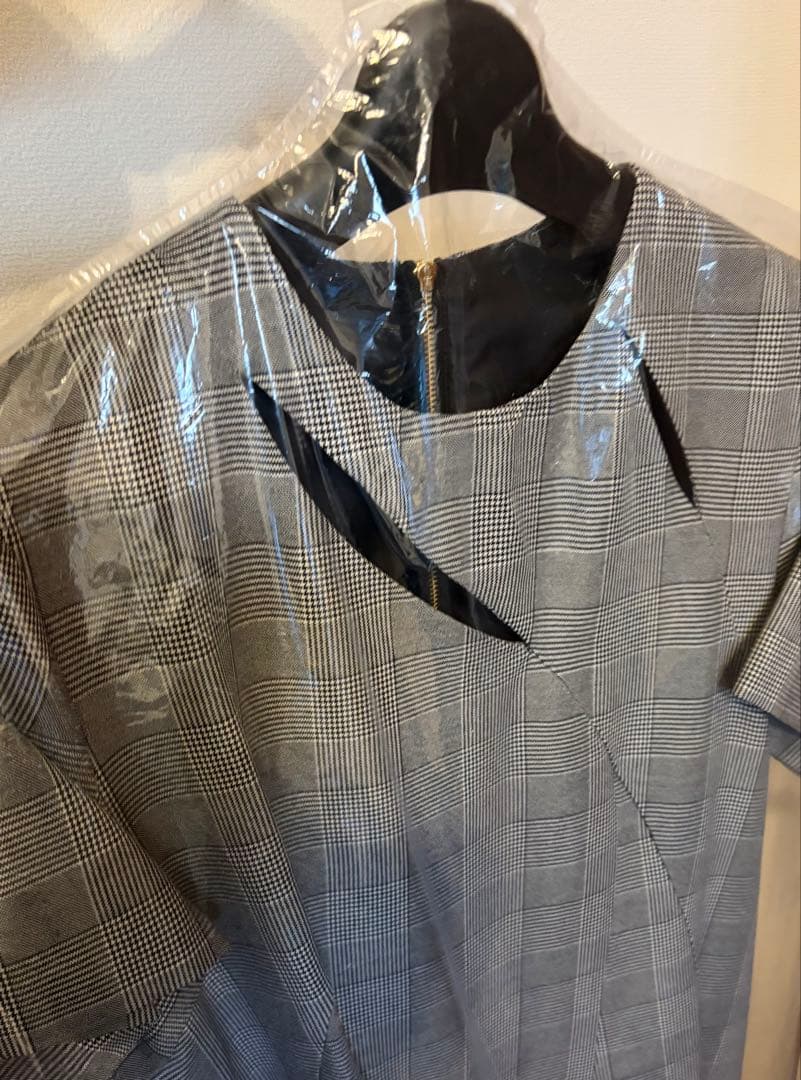 OBLI グレンチェックカットアウトドレス サイズ1