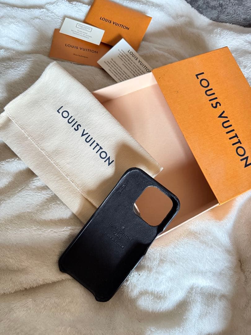 Louis Vuitton iPhone 14proケース