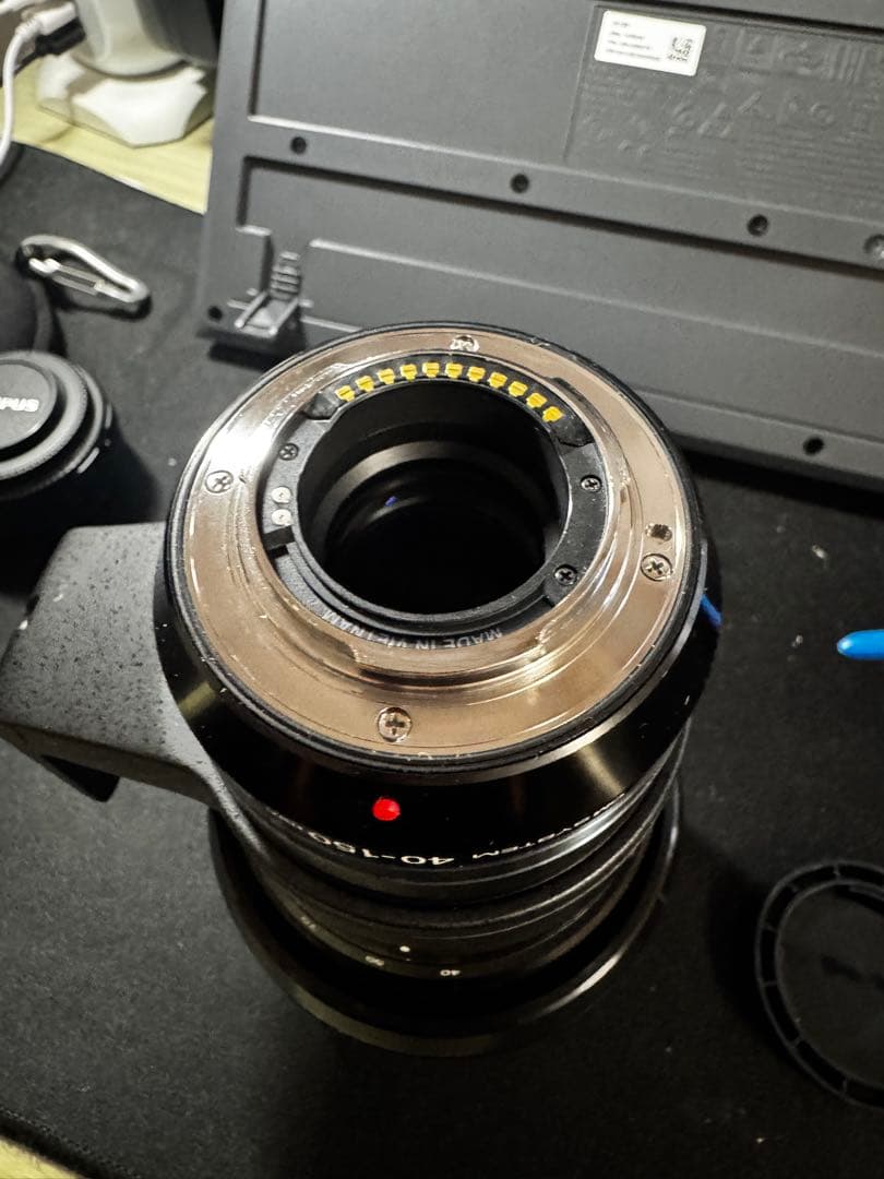 OMSYSTEM M.ZUIKO 40-150mm F2.8 PRO＋MC-20