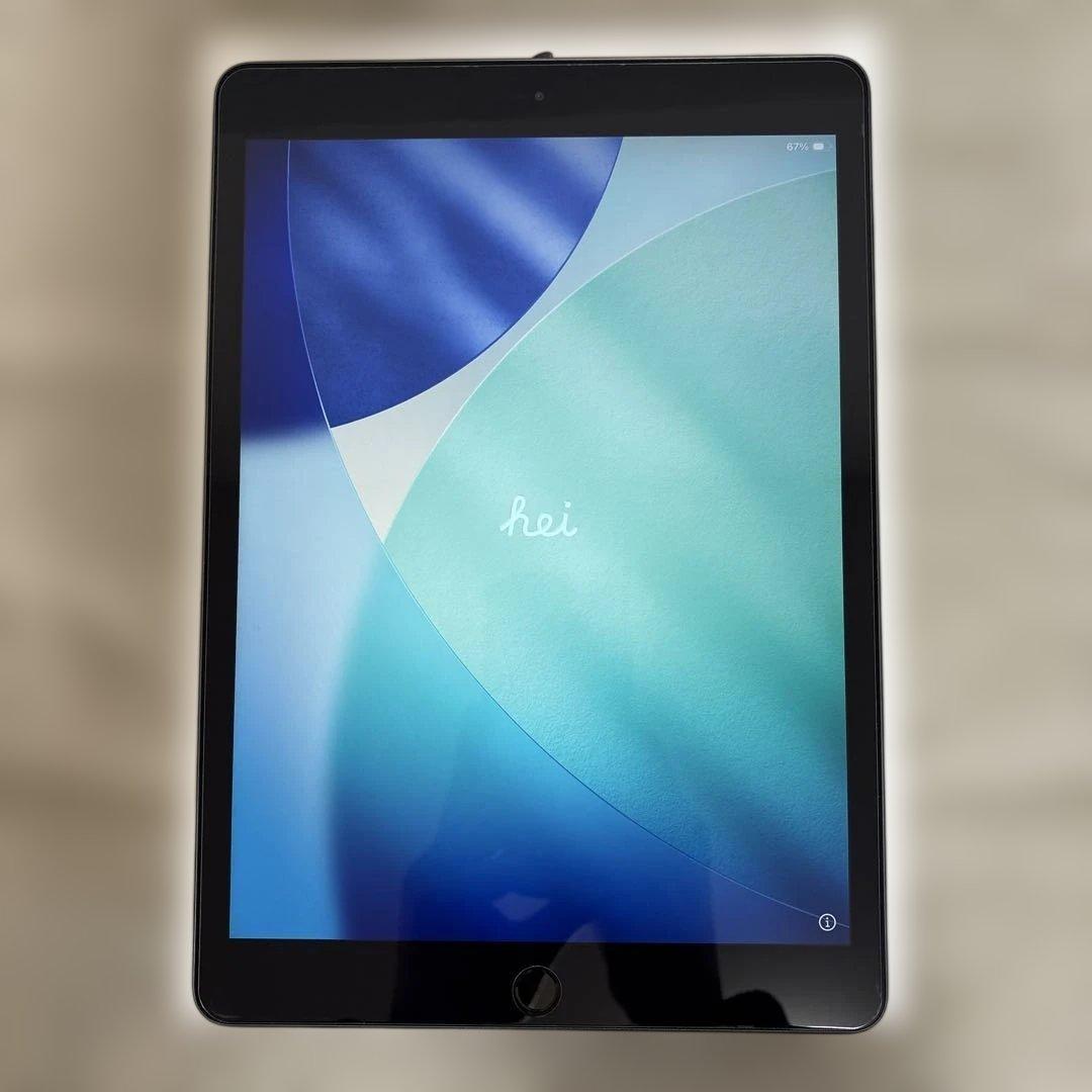 iPad 第8世代 128ギガ Wi-Fiモデル バッテリー95%
