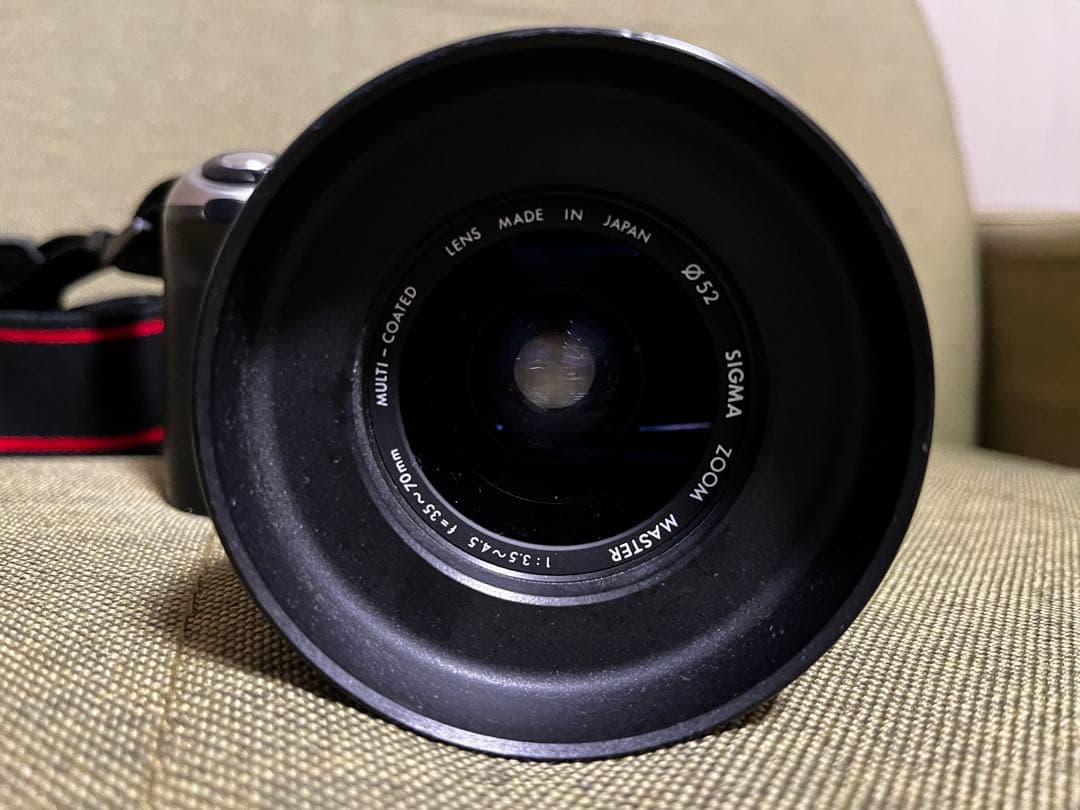 Nikon F65 フィルム一眼レフカメラ