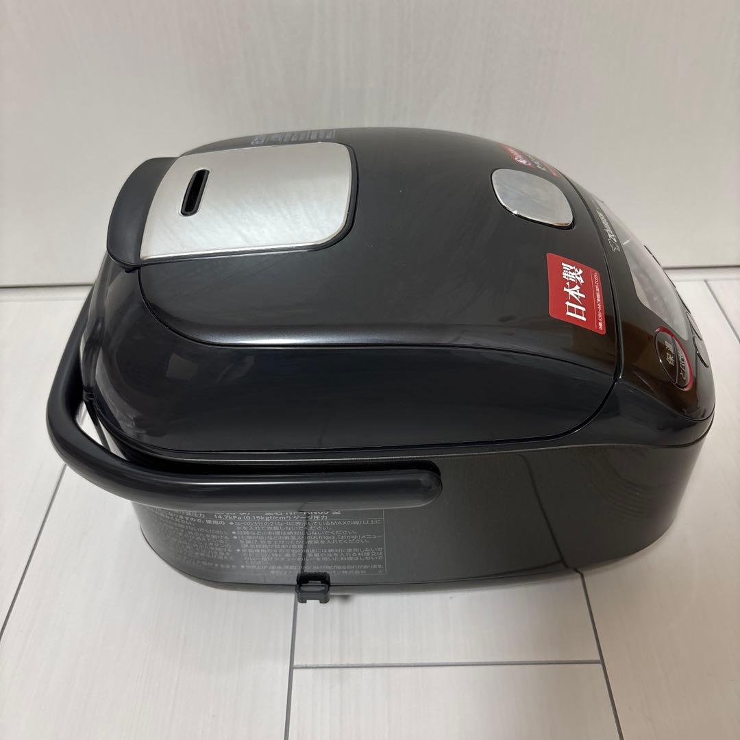 【未使用】象印マホービン 炊飯器 3合 ブラック NP-RN05-BA